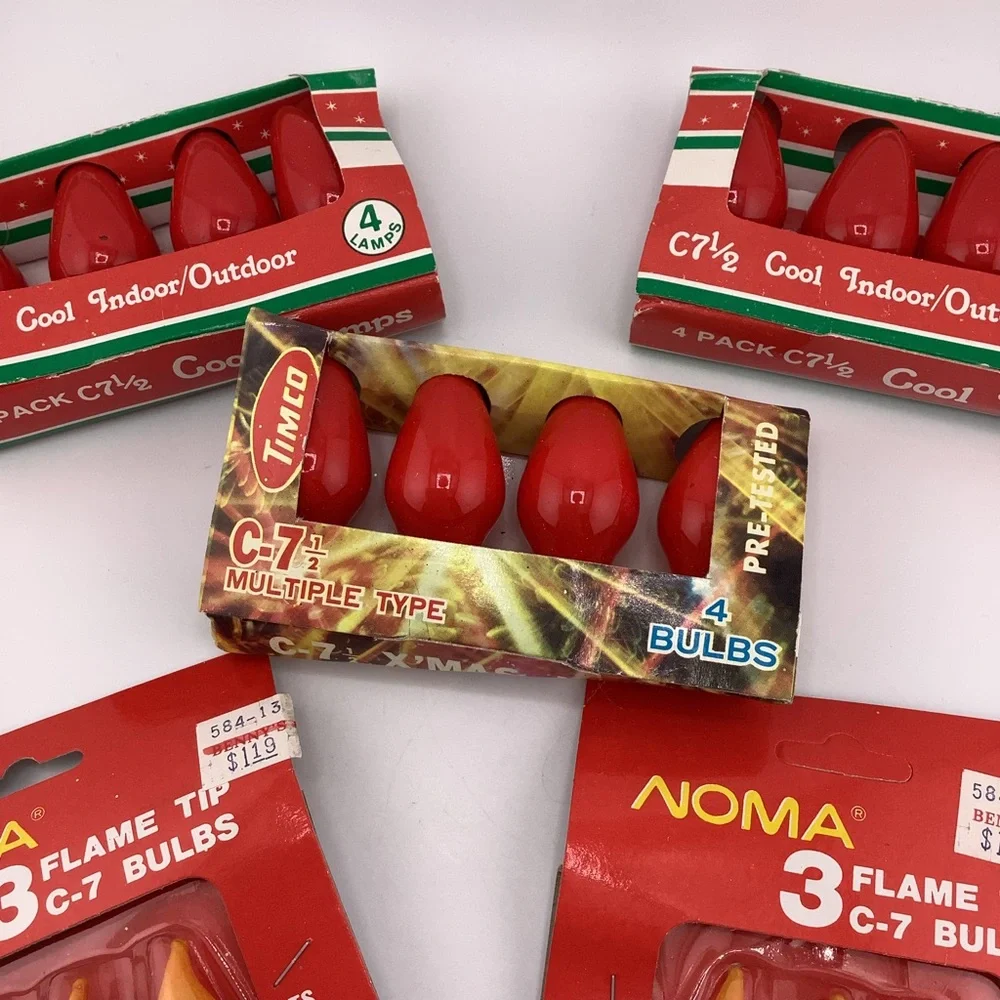 Lot New Vtg Christmas Light Bulbs Noma Flame Tip and Cool Lamps Timco C-7.5